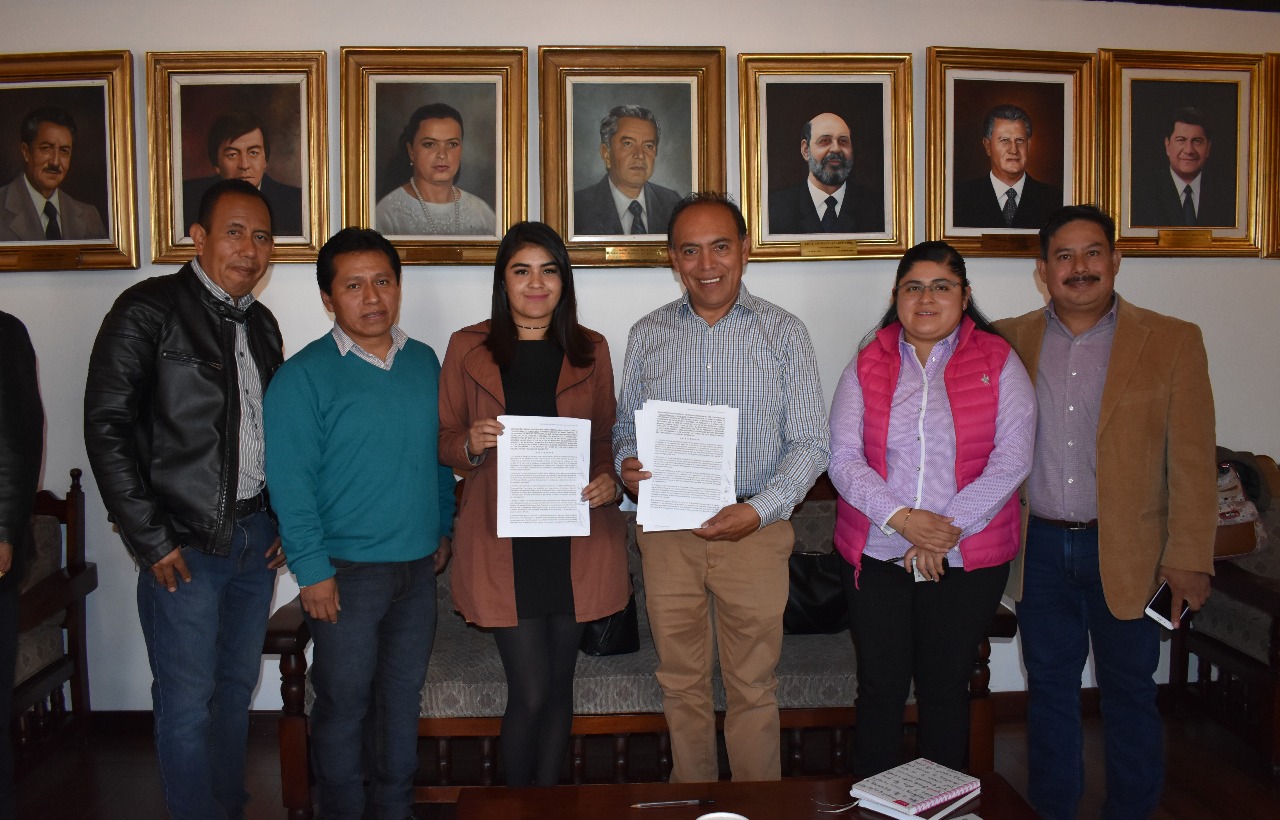 Destinan 1 millón de pesos para cancha deportiva en Zacatelco